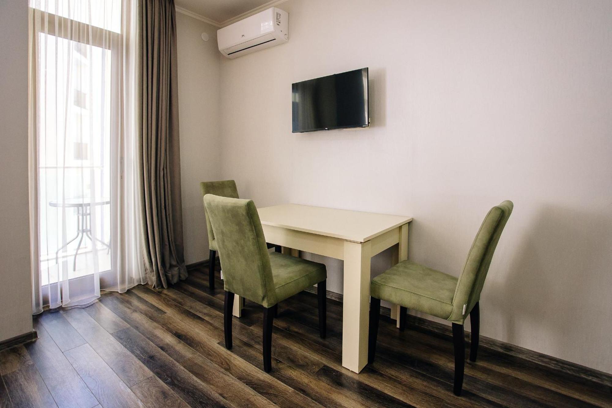 G-Point New Beach Batumi Zewnętrze zdjęcie